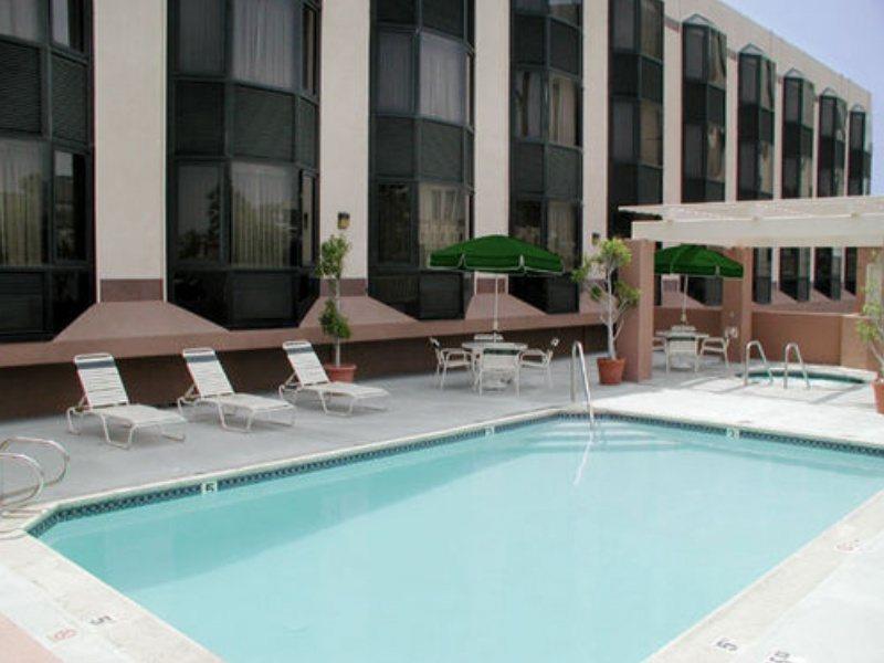 Holiday Inn Long Beach-Downtown Area المرافق الصورة
